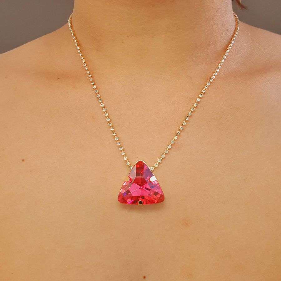 Colar Folheado A Ouro 18K Triângulo Rosa Escuro 