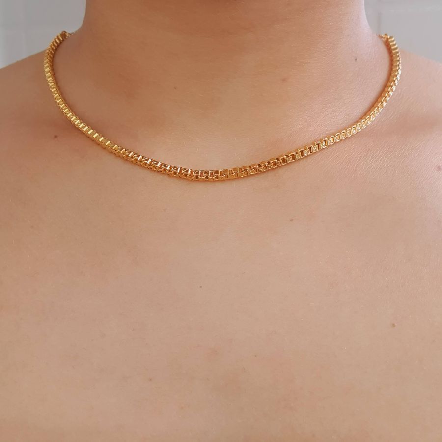 Colar Folheado A Ouro 18K Detalhado 