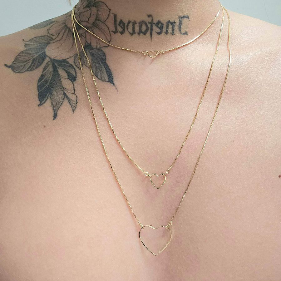 Colar Triplo Folheado a Ouro 18K Coração 