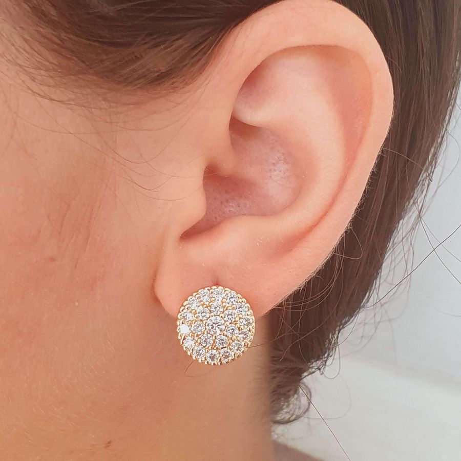 Brinco Com Zircônia Ponteira Dourado 