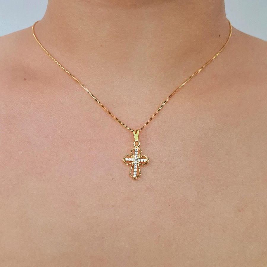 Colar Folheado a Ouro 18K Com Zircônia Cruz 