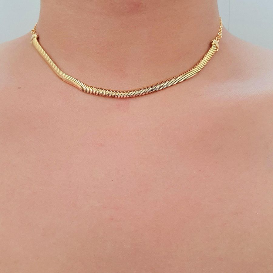 Colar Choker Folheado a Ouro 18K Malha 