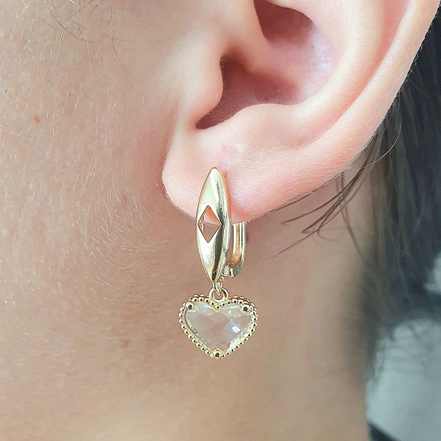 Argola Folheada a Ouro 18K Coração Branco 