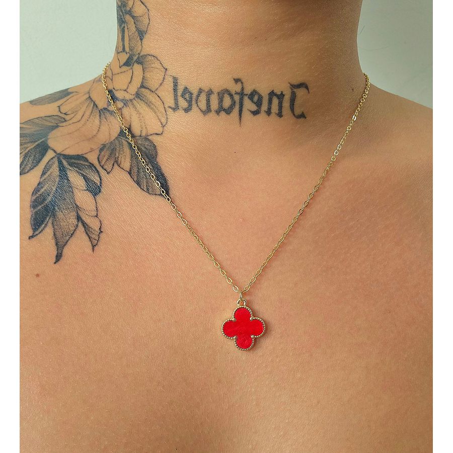 Conjunto Dourado Trevo Vermelho 