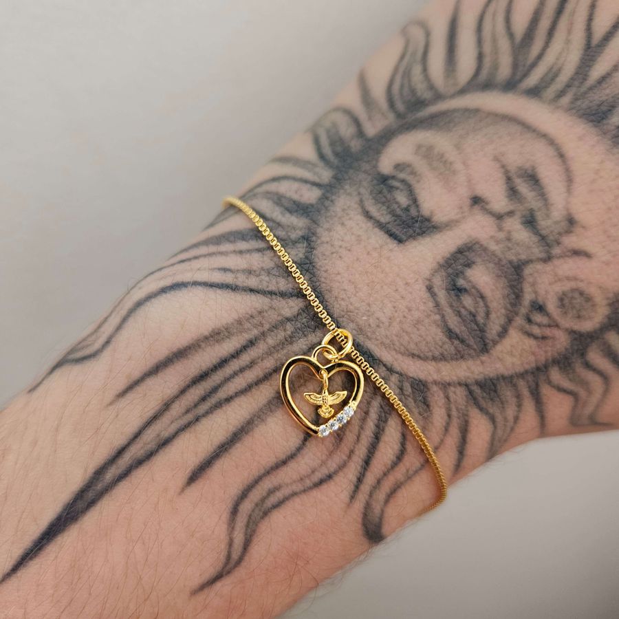 Pulseira Folheada A Ouro 18K Com Zircônia Coração Com Pomba Da Paz 