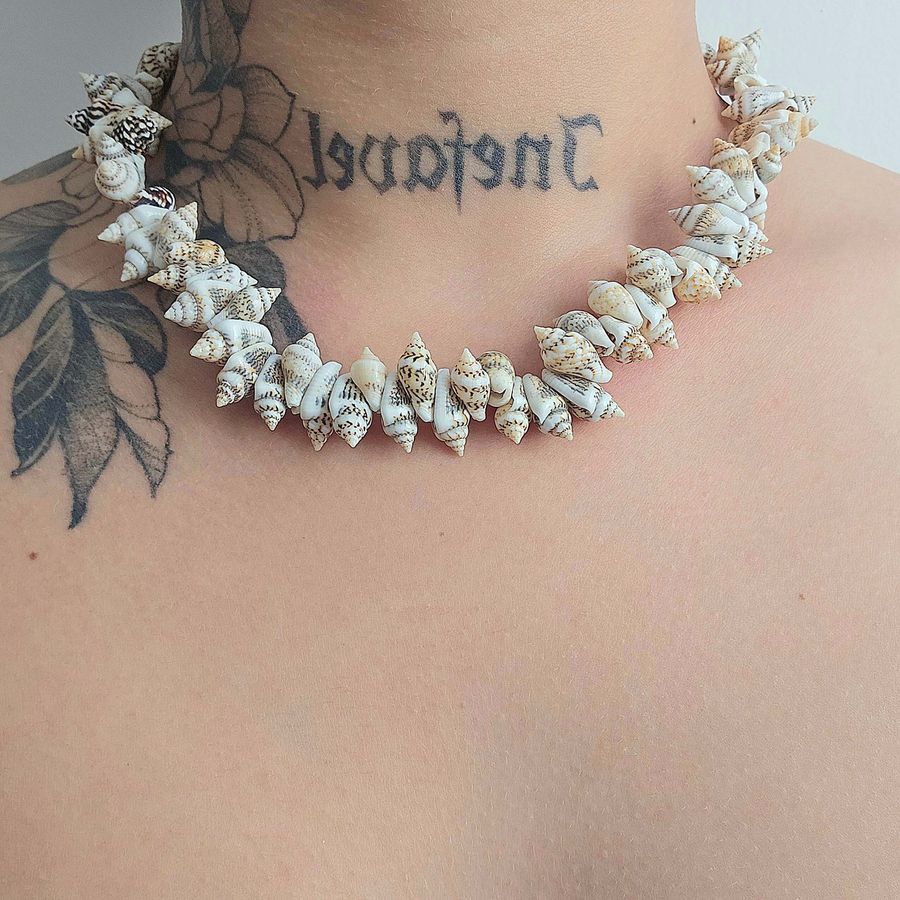 Colar Choker Conchinhas 