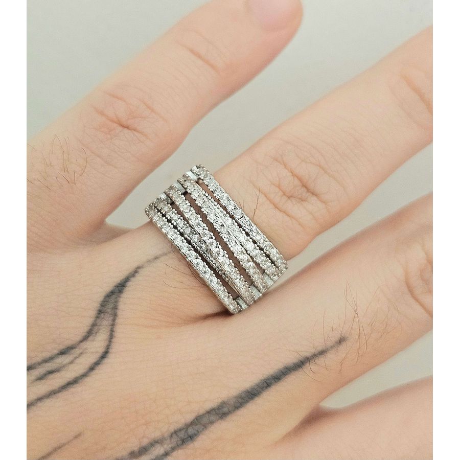 Anel Cravejado Em Zircônia Glamour Prata 