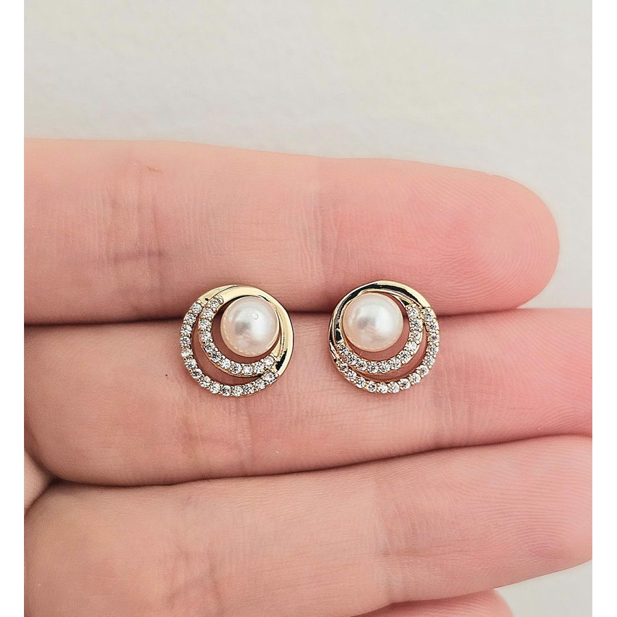 Brinco Com Zircônia Pérola Dourada 