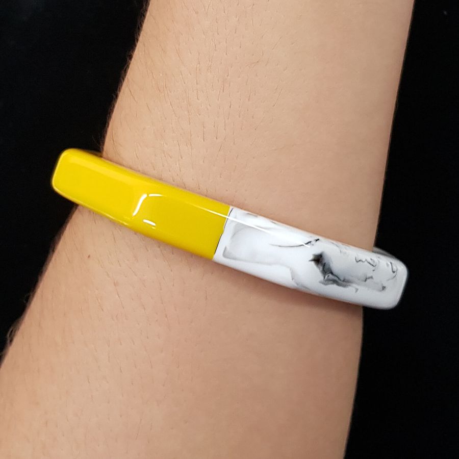 Bracelete Acrílico Moisaico Amarelo 