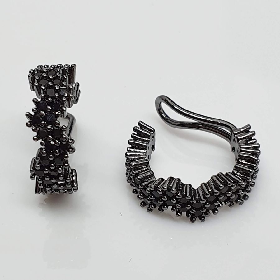 Par De Piercing Fake Semi Joia Rodio Negro Preto 