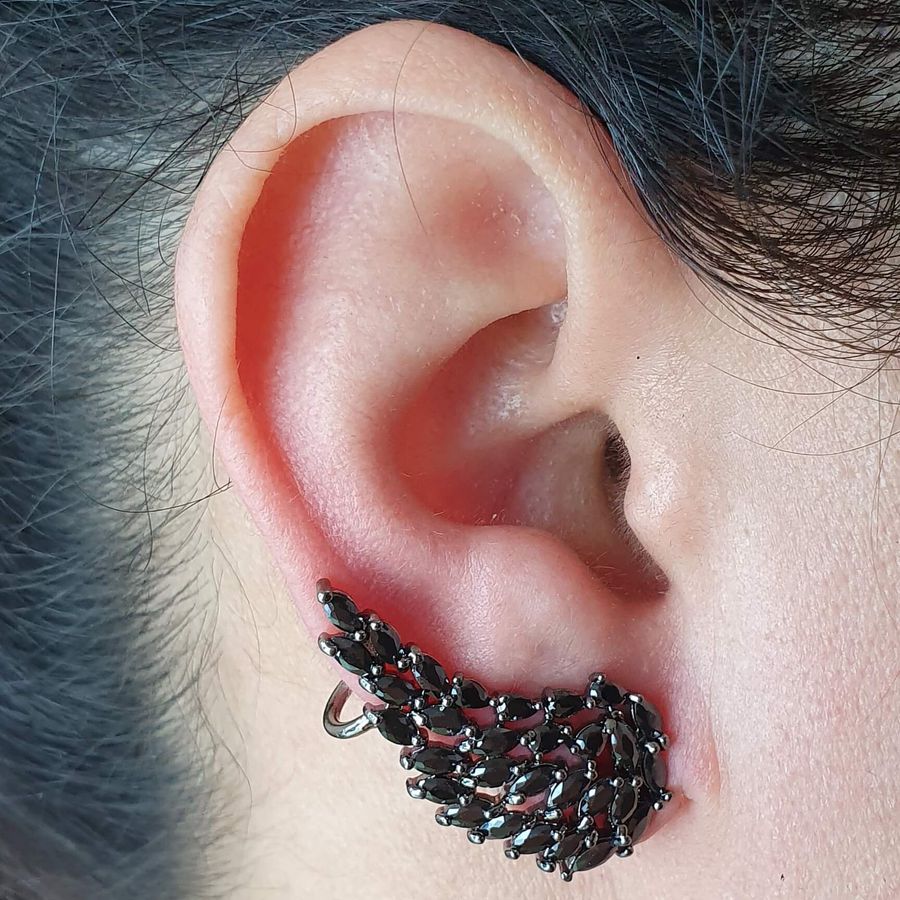 Brinco Ear Cuff Semi Joia Asa Ródio Negro Hematita 