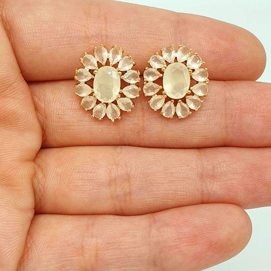 Brinco Semi Joia Ouro Branco Leitoso 