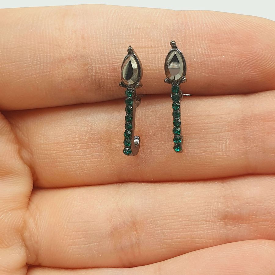 Brinco Ear Hook Gota Grafite Verde 