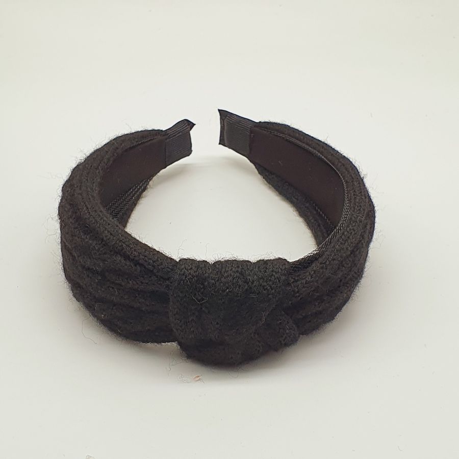 Tiara Nó Preto 