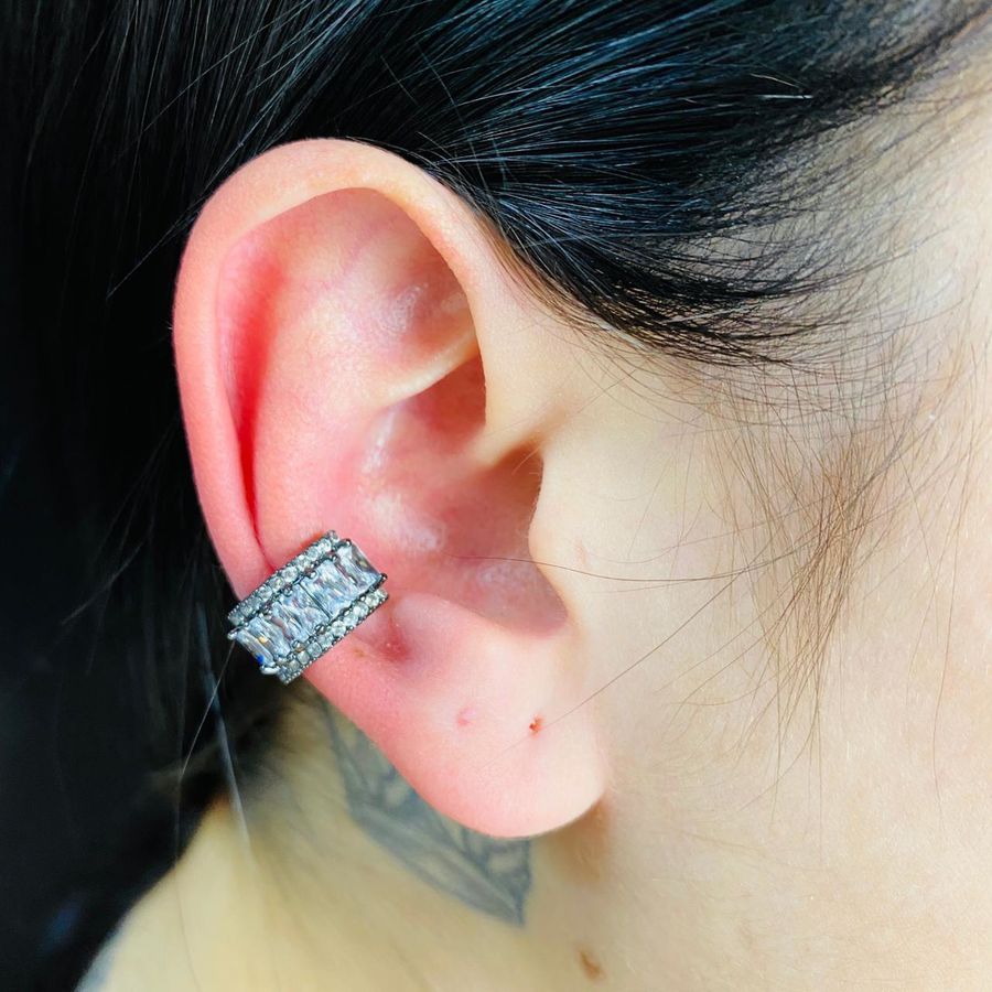Par De Piercing Fake Zircônia Retângulo Grafite Branco 