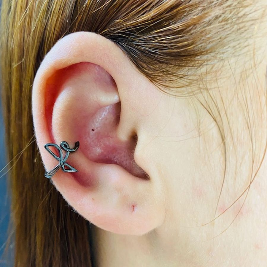 Par De Piercings Fakes Fé Grafite 