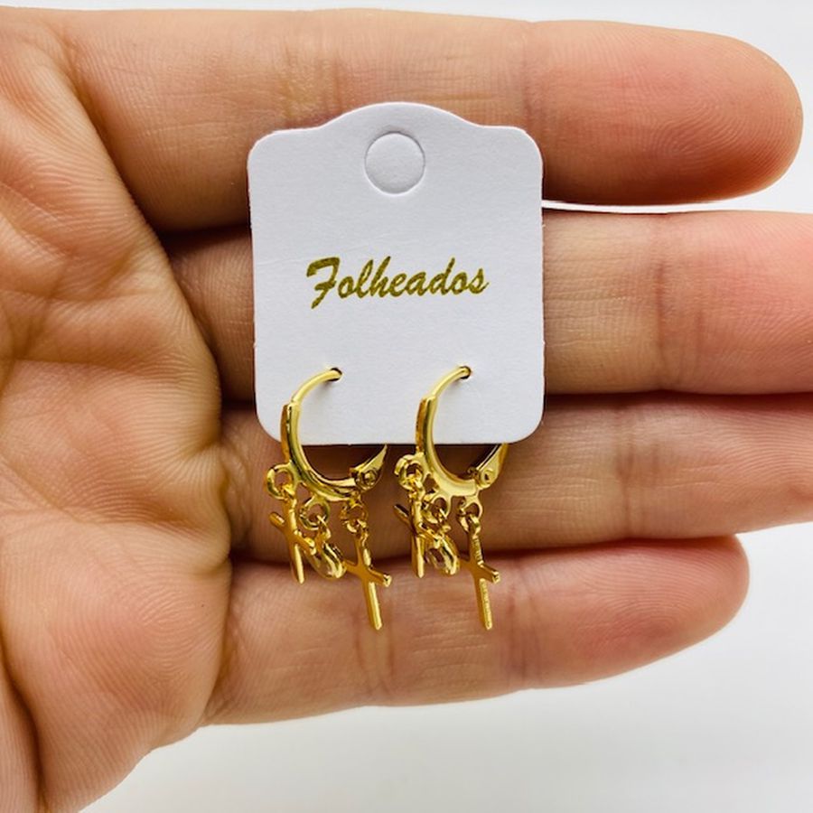 Mini Argola Folheada a Ouro Cruz 