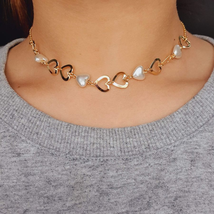 Colar Folheado a Ouro 18K Coração Perolado 