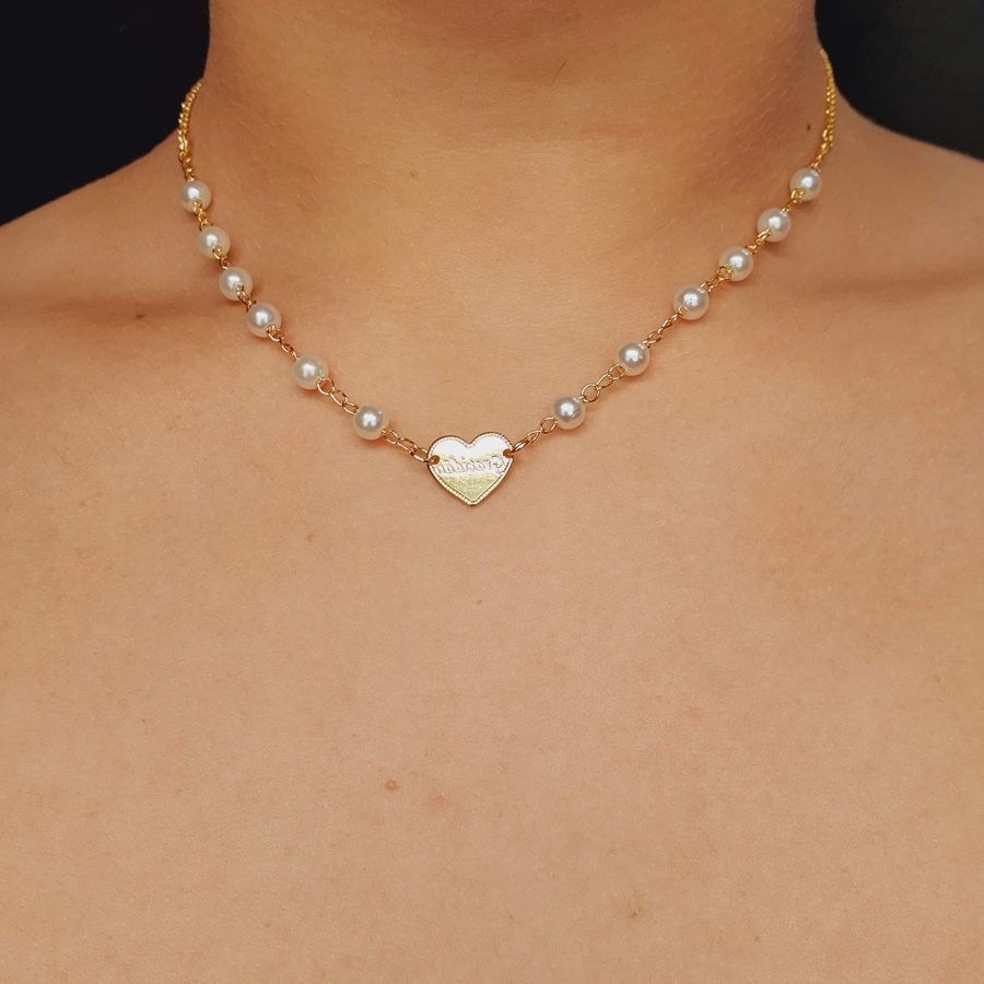 Colar Choker Folheado A Ouro 18K Pérolas E Coração