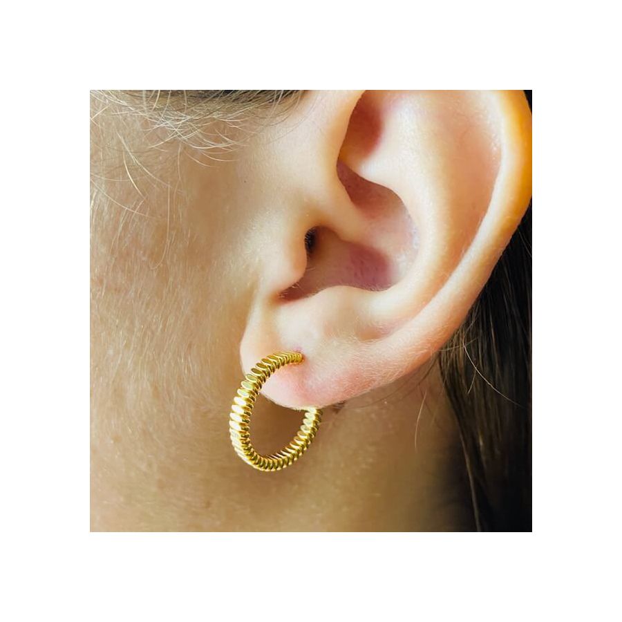 Argolinha Folheada A Ouro 18K Detalhada