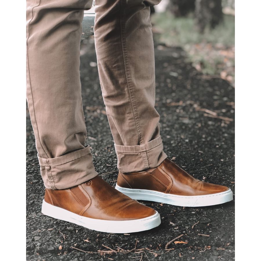 Slip couro shop