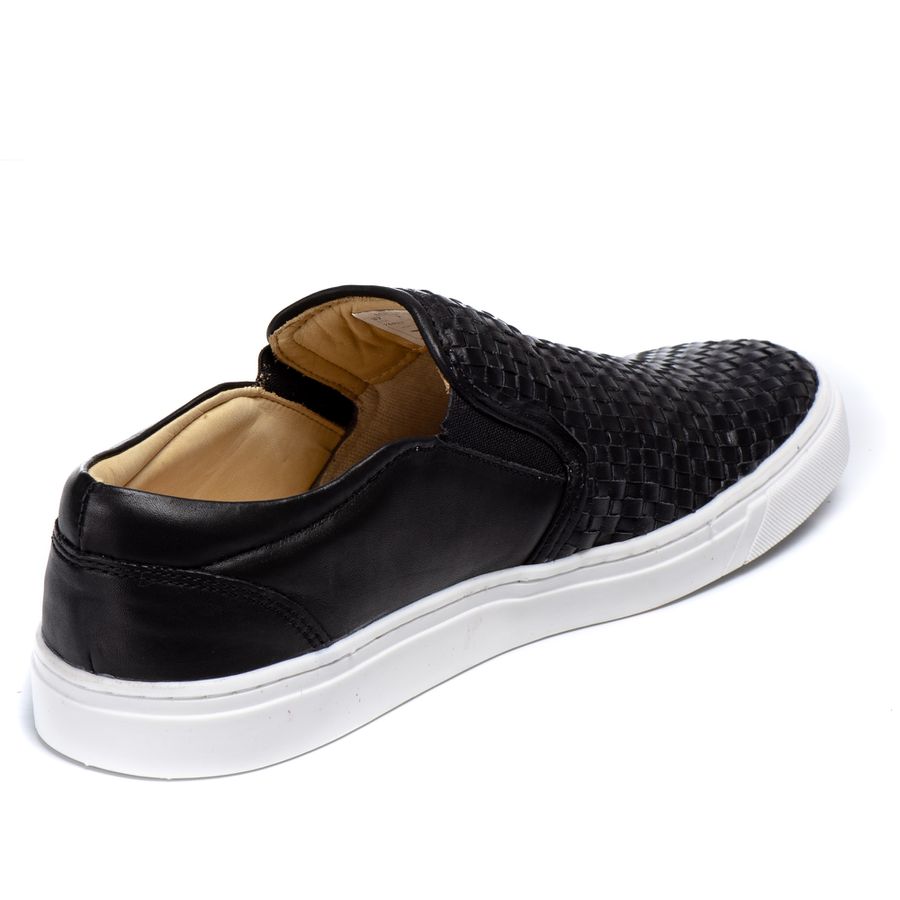 Sapatenis preto sale sola branca