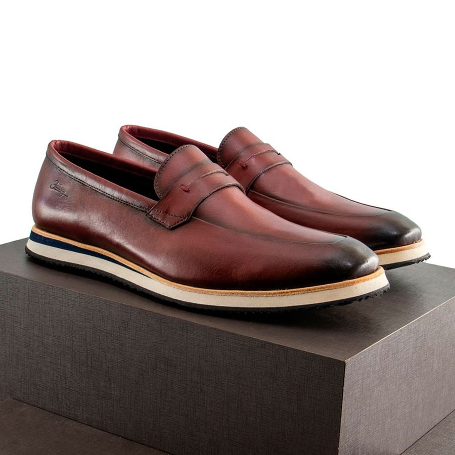 Sapatos bordo shop