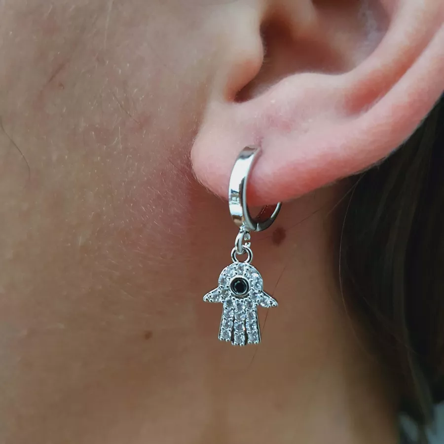 Mini Argola Com Zircônia Hamsá Prata Branco 