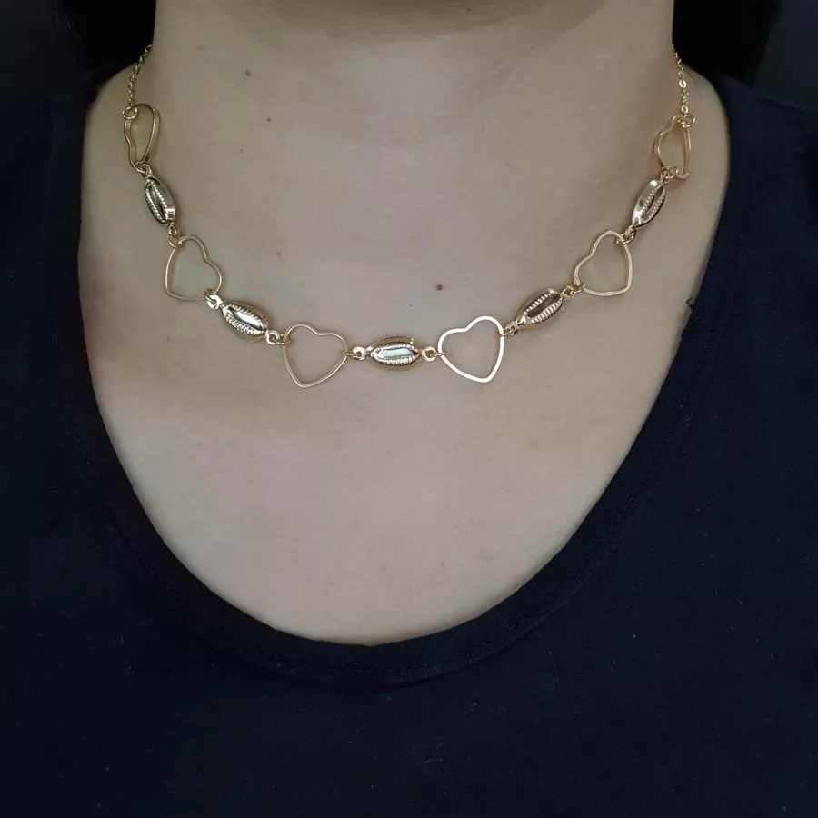 Colar Folheado a Ouro 18K Coração e Búzios 