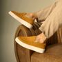 SAPATO MOCASSIM MASCULINO CASUAL EM COURO AMARELO COM CONFORTO