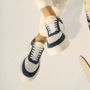 TÊNIS MASCULINO CASUAL EM COURO AZUL COM CONFORTO