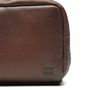 NECESSAIRE MASCULINA EM NYLON E COURO MARROM