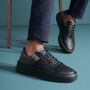 TÊNIS MASCULINO CASUAL EM COURO PRETO