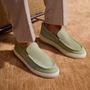  SAPATO MOCASSIM MASCULINO CASUAL EM COURO VERDE COM CONFORTO