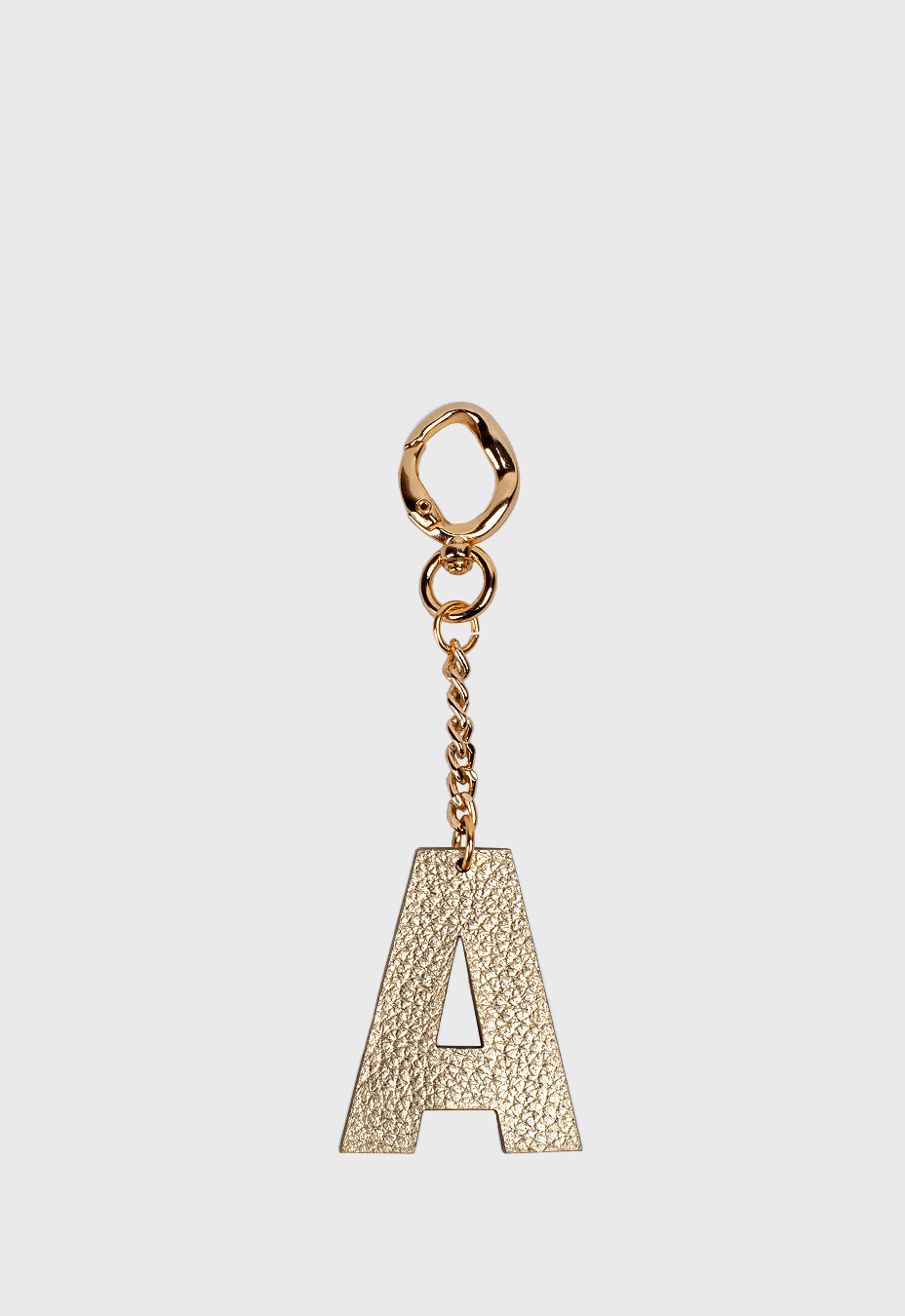 Charm Letra Ouro