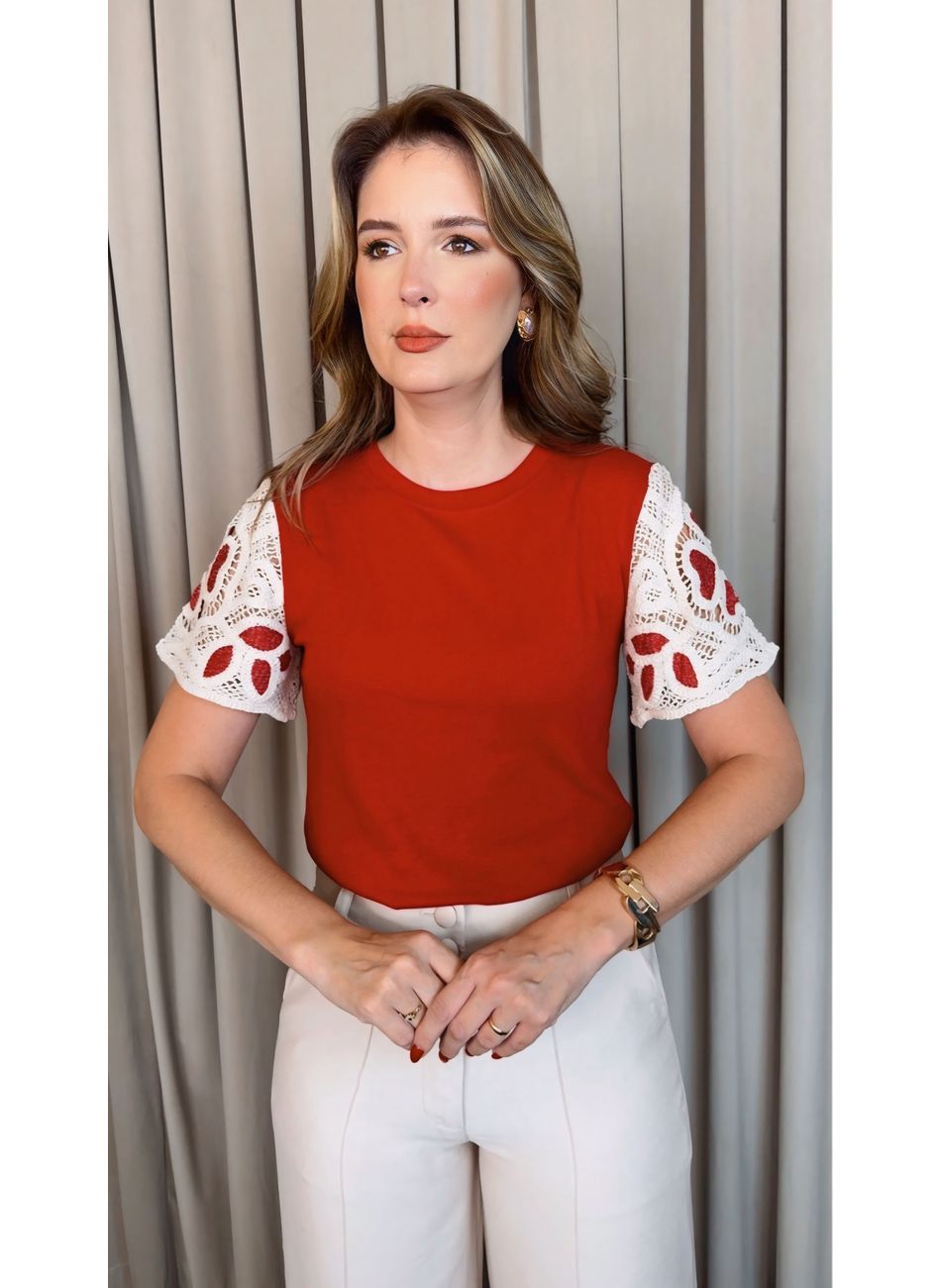 T-shirt Feminina Manga Bordada - Ve... - D'Menina