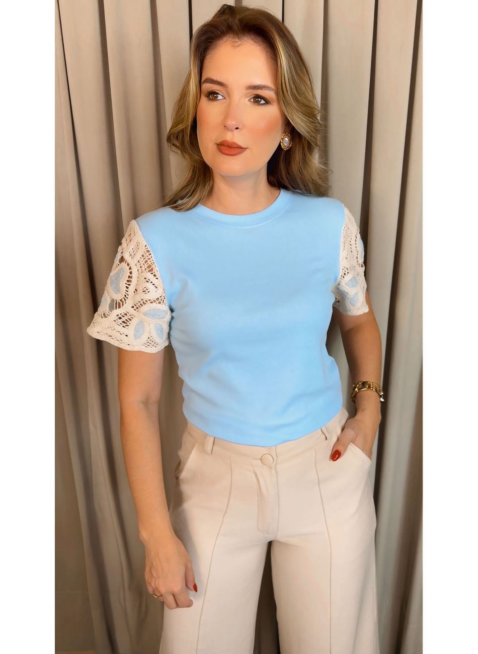 T-shirt Feminina Manga Bordada - Az... - D'Menina