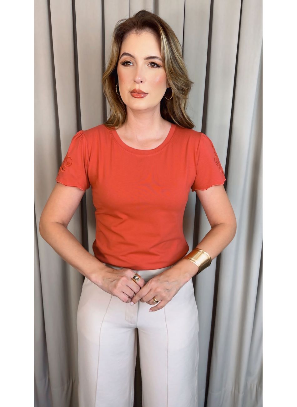 T-shirt Feminina Manguinha Bordada ... - D'Menina