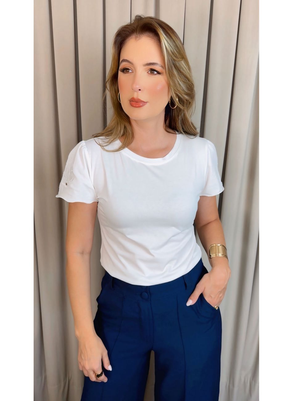 T-shirt Feminina Manguinha Bordada ... - D'Menina
