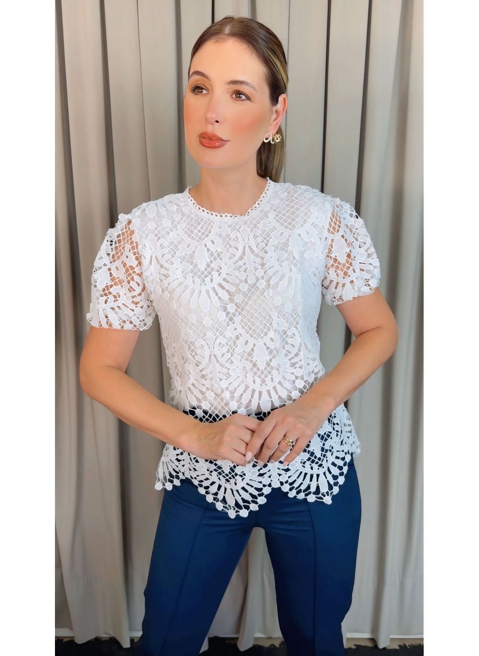 Blusa Feminina Em Guipir Bordada De... - D'Menina