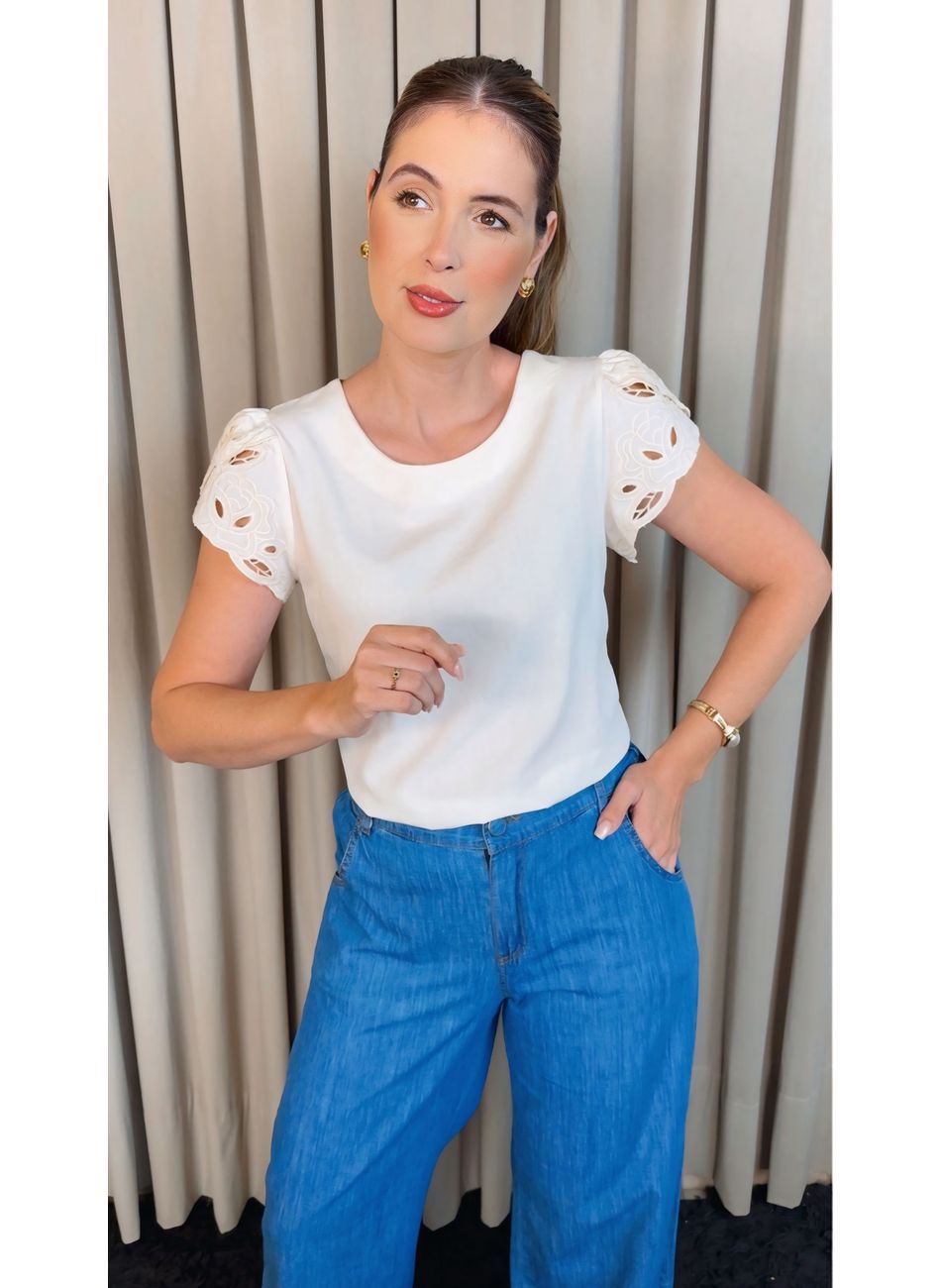 Blusa Feminina Manga Bordada Delica... - D'Menina