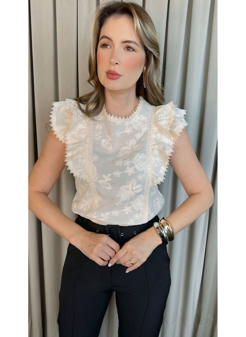 Blusa Feminina Delicada Bordada - O... - D'Menina