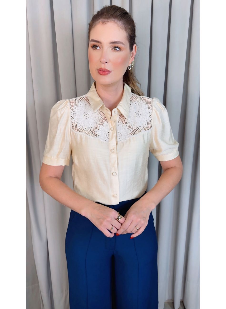 Blusa Feminina Delicada Bordada - A... - D'Menina
