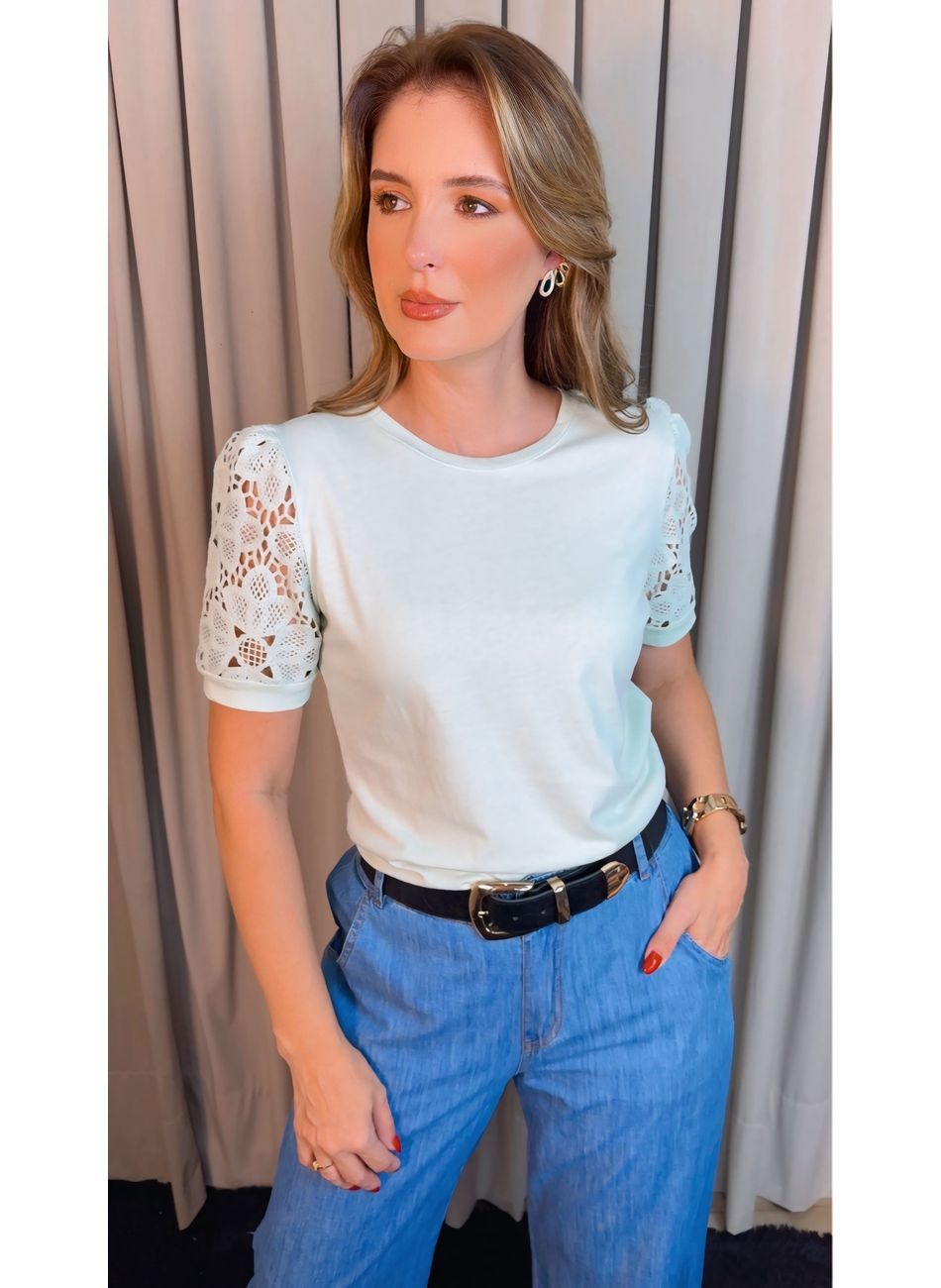 T-shirt Feminina Manga Bordada - Ve... - D'Menina