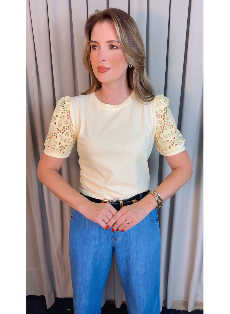 T-shirt Feminina Manga Bordada - Am... - D'Menina