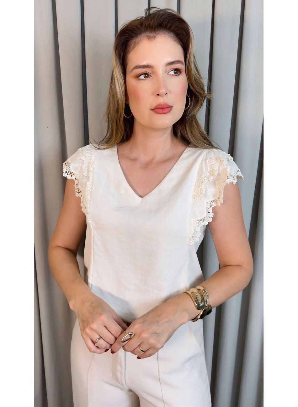 Blusa Feminina Bordada Delicada Reg... - D'Menina