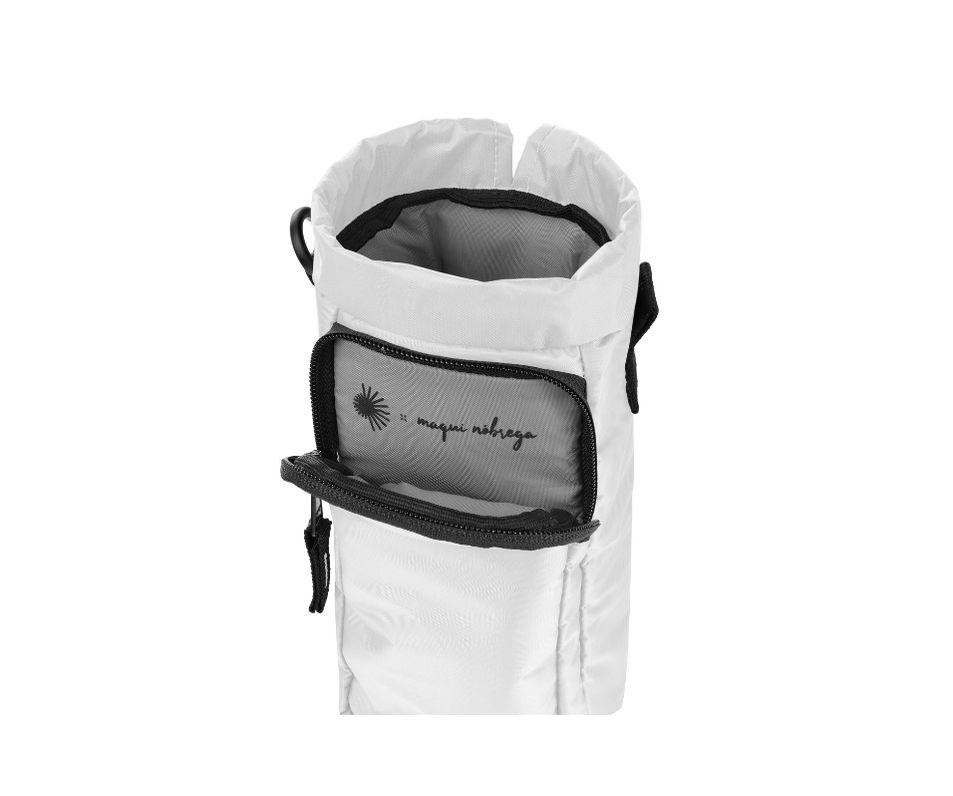 clipes garrafa e celular branco - centelhas + maqui nóbrega