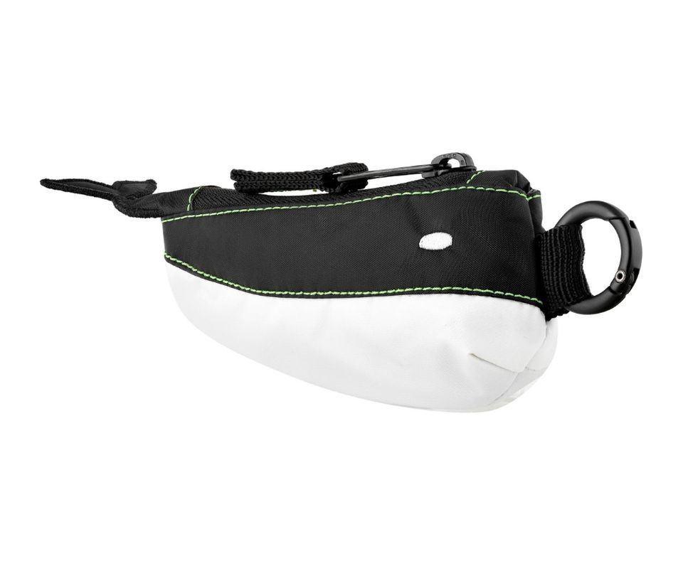 lajuju preto e branca - centelhas + maqui nóbrega