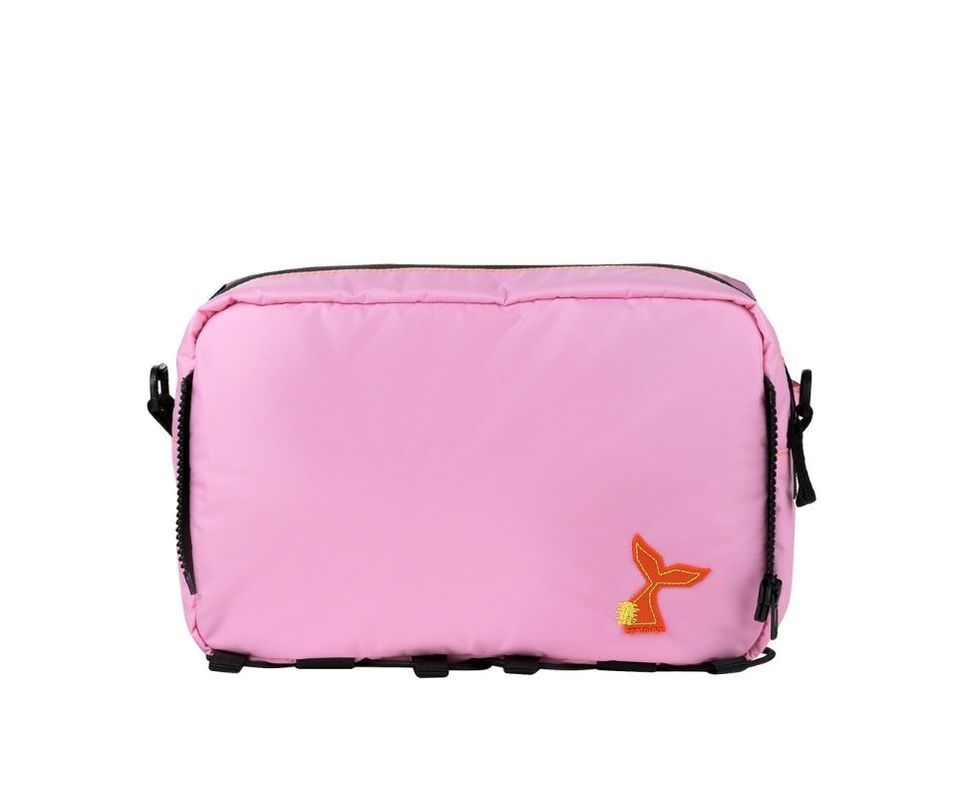 pochete jubarte rosa claro - centelhas + maqui nóbrega