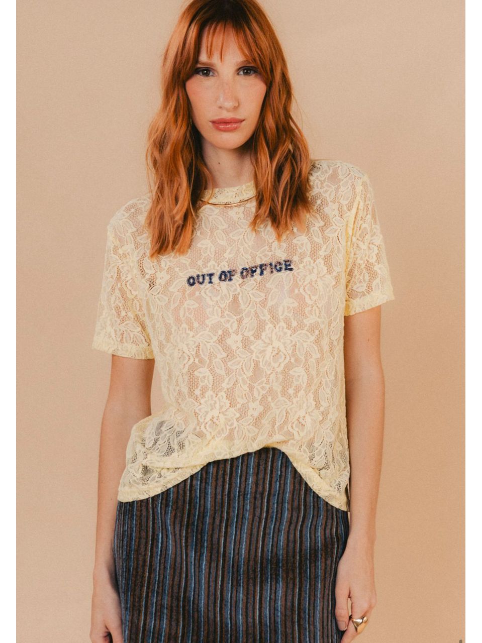 Camiseta Out Of Office Aquarella